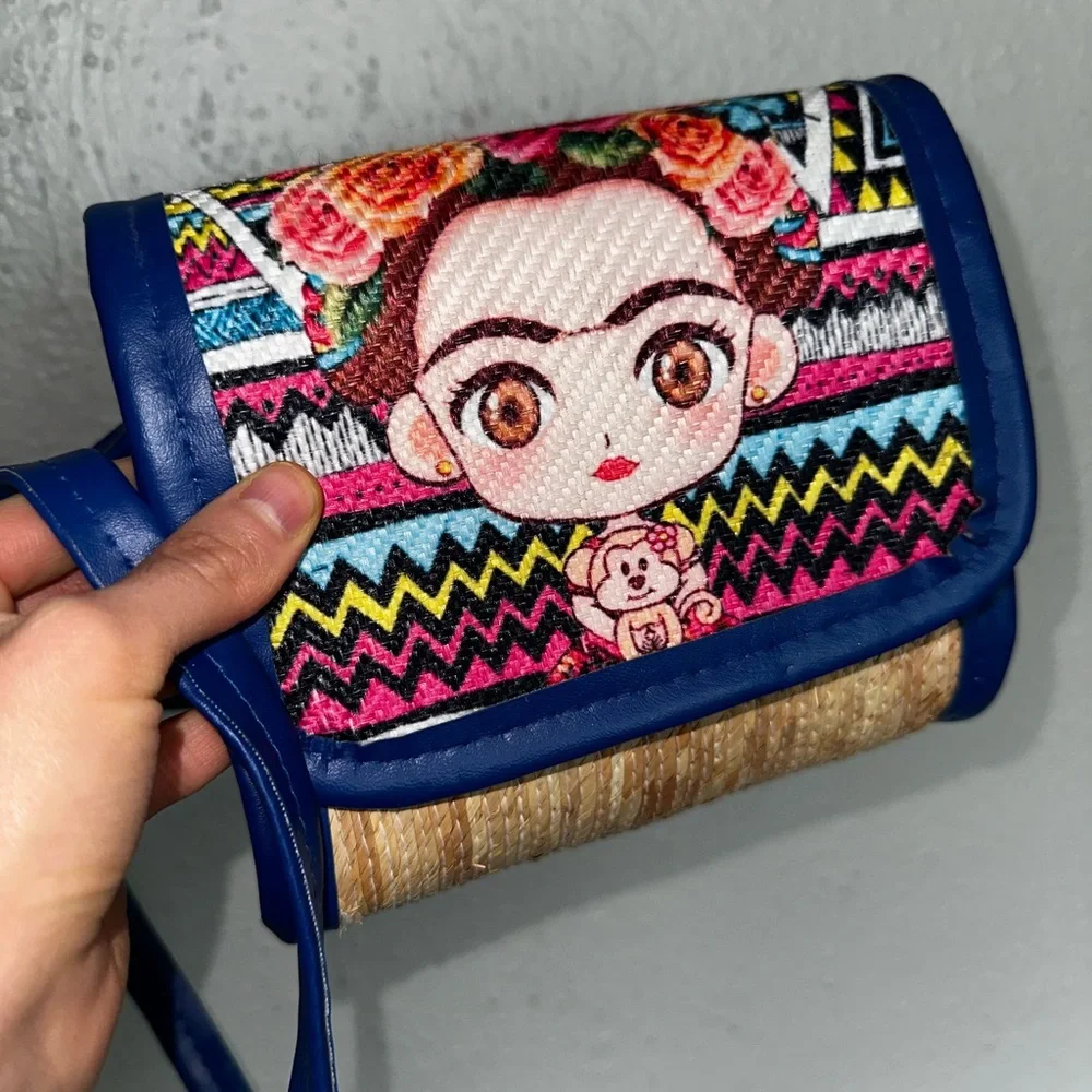 FRIDA Blue Patterned Women's Bag NWOT - Picture 3 of 7